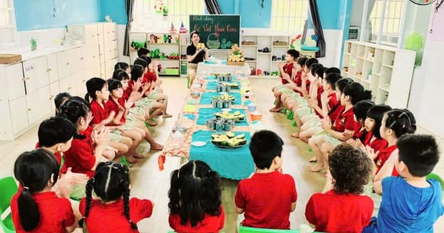 TPHCM dự kiến hỗ trợ học phí trẻ mầm non, học sinh phổ thông ngoài công lập