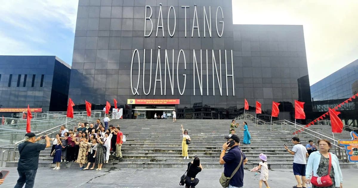 Quảng Ninh: Kích cầu du lịch cuối năm, hướng đến mục tiêu đón 20 triệu lượt khách