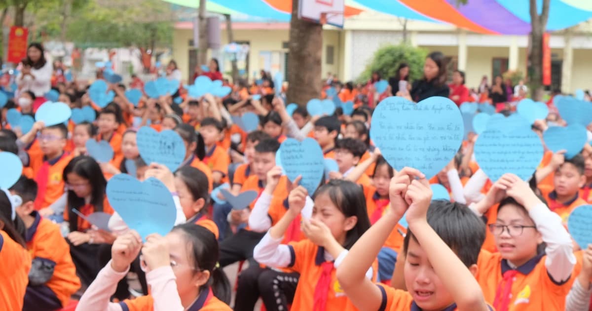 Nhiều trường gặp khó khi triển khai các hoạt động ngoài giờ chính khoá