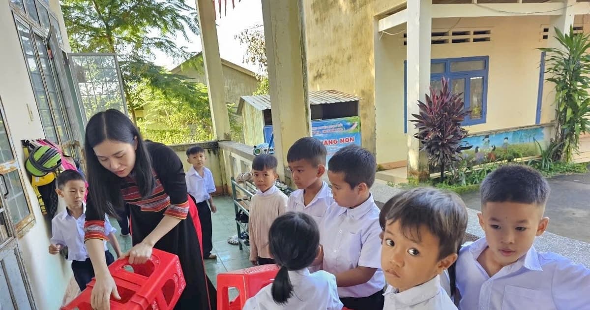 Chặn 'lạm thu' đầu năm học: Không gộp nhiều khoản, không thu trước nhiều kỳ