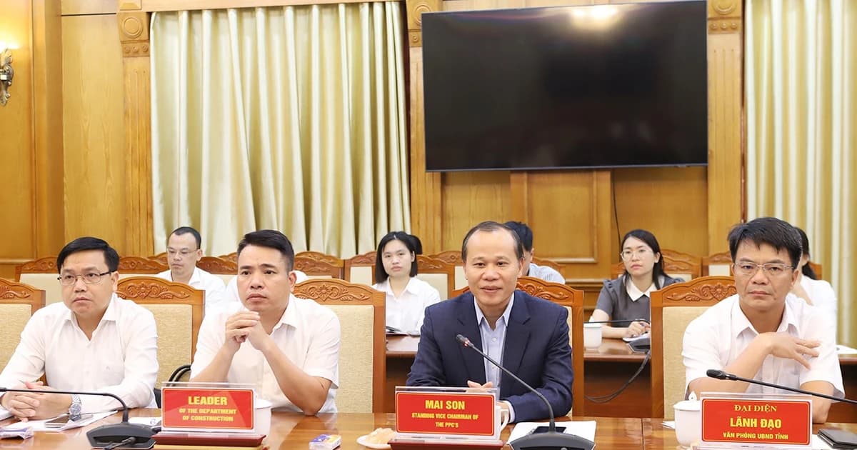 Đẩy mạnh đào tạo công nghệ thông tin, AI cho học sinh, sinh viên