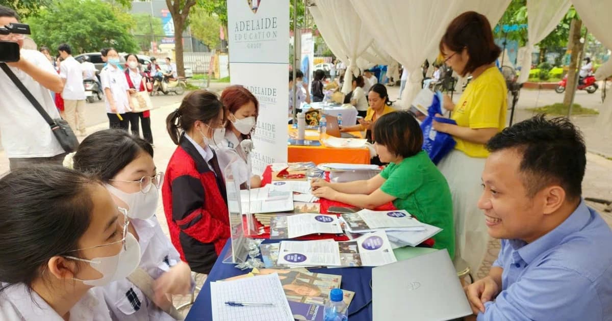 Giải pháp để giáo viên tự bảo vệ mình trước các tình huống bạo lực