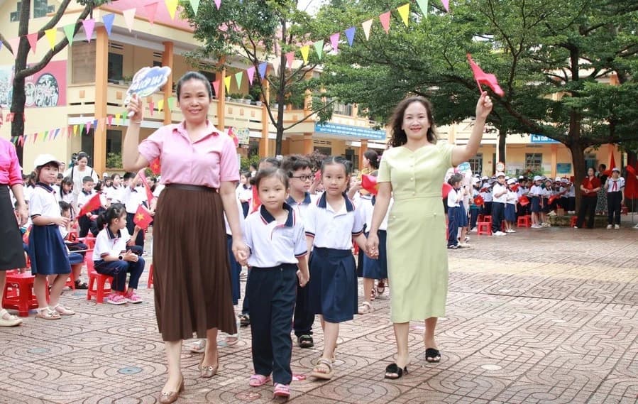 Hỗ trợ nhà ở cho giáo viên: Giúp nhà giáo 'an cư lạc nghiệp'