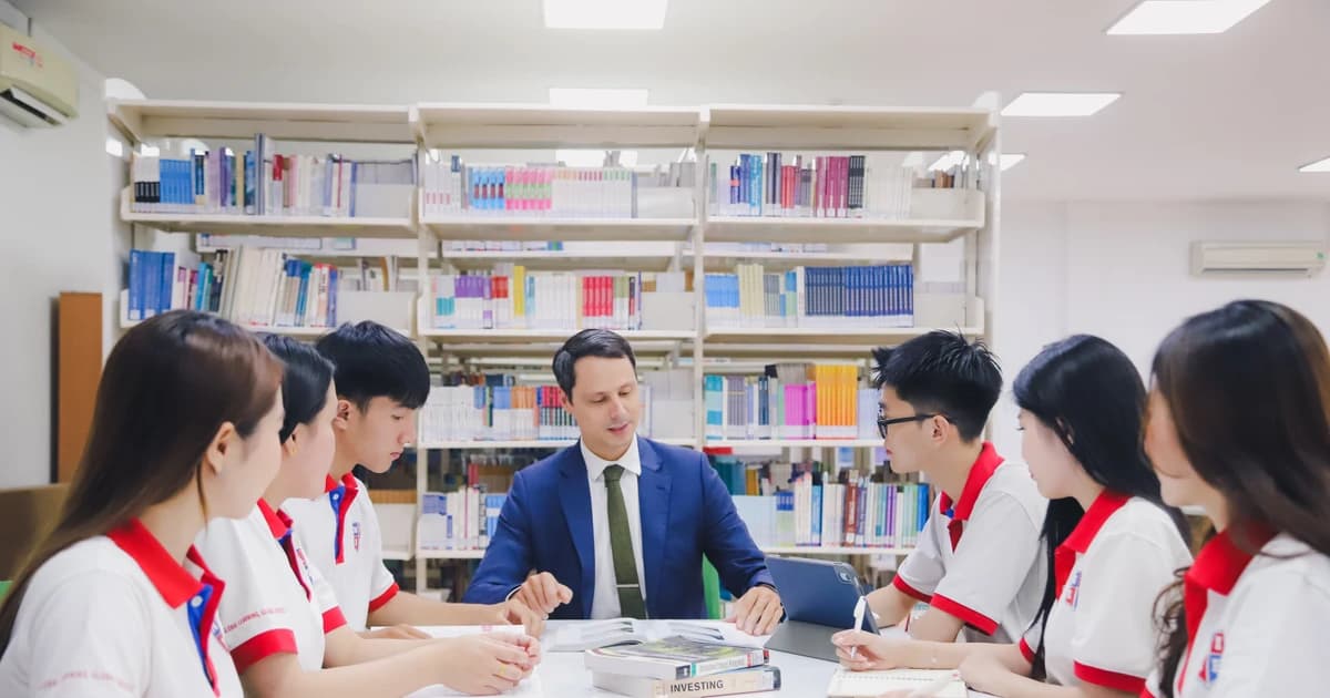 Thách thức và lộ trình đưa tiếng Anh thành ngôn ngữ thứ hai trong trường học