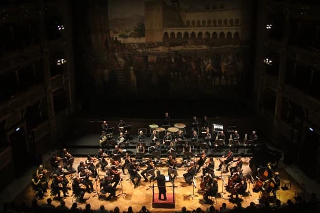 Khẳng định vị thế châu Á với ‘cú đúp’ giải thưởng đội ngũ giáo dục xuất sắc