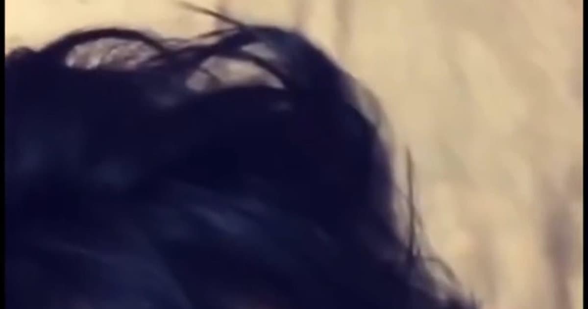 Phẫn nộ cảnh bé gái ở Hưng Yên bị cha ruột đánh đập, quay clip gửi mẹ