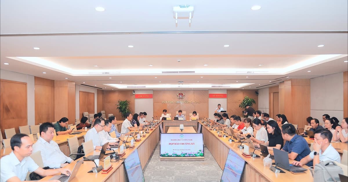 'Thể chế AI' trở thành tâm điểm tại Tuần lễ Số quốc tế Việt Nam 2025