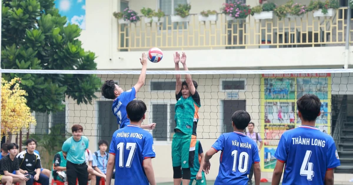 Kéo học sinh ra khỏi thế giới ảo