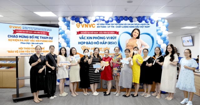 VNVC ra mắt vắc xin RSV tiêm cho mẹ bầu giúp phòng viêm phổi cho trẻ sơ sinh