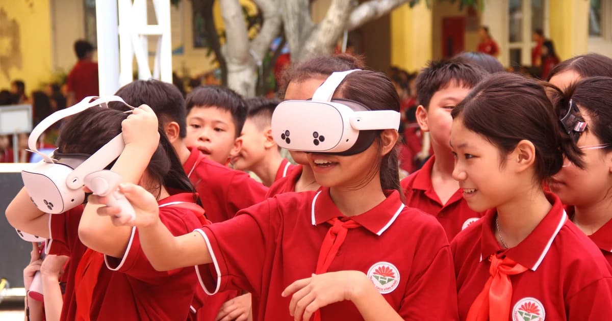 Công dân số từ ghế nhà trường