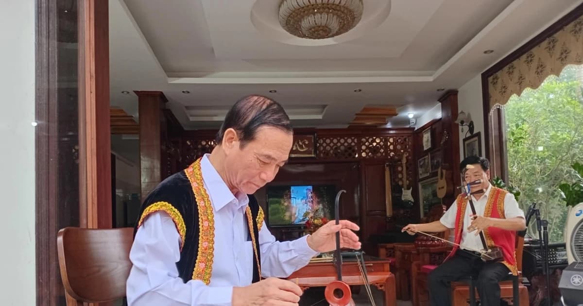'Nghệ sĩ đời thường' gieo thanh âm hồn Việt