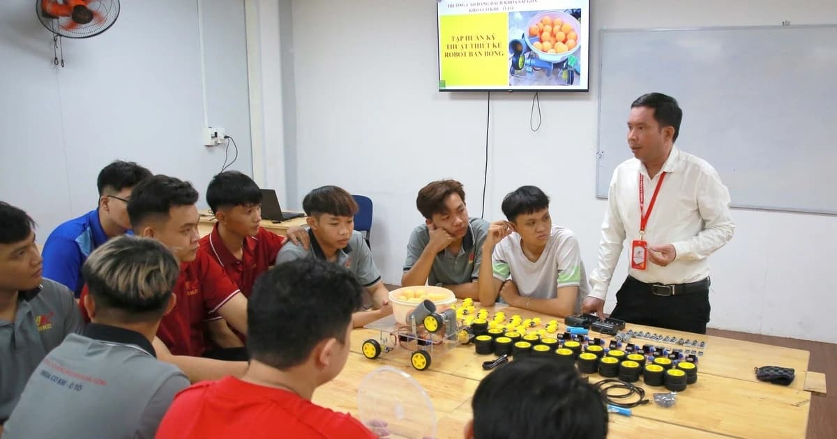 Cuộc đua nhân lực ngành công nghệ cao