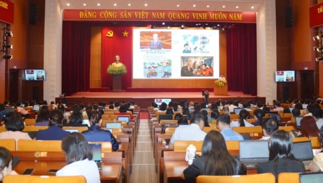Ngành Giáo dục Quảng Ninh nâng cao ý thức sử dụng mạng xã hội