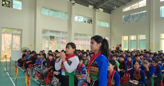 Kinh nghiệm từ địa phương giữ vững chuẩn xóa mù chữ mức độ 2