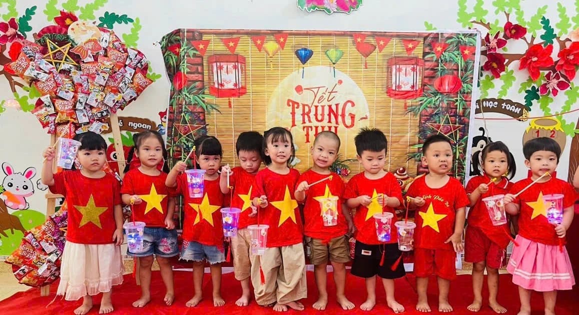 Chăm lo toàn diện cho giáo dục vùng dân tộc thiểu số