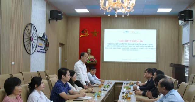 Chuyển đổi số và công nghệ thông tin là xu thế tất yếu trong công tác xuất bản