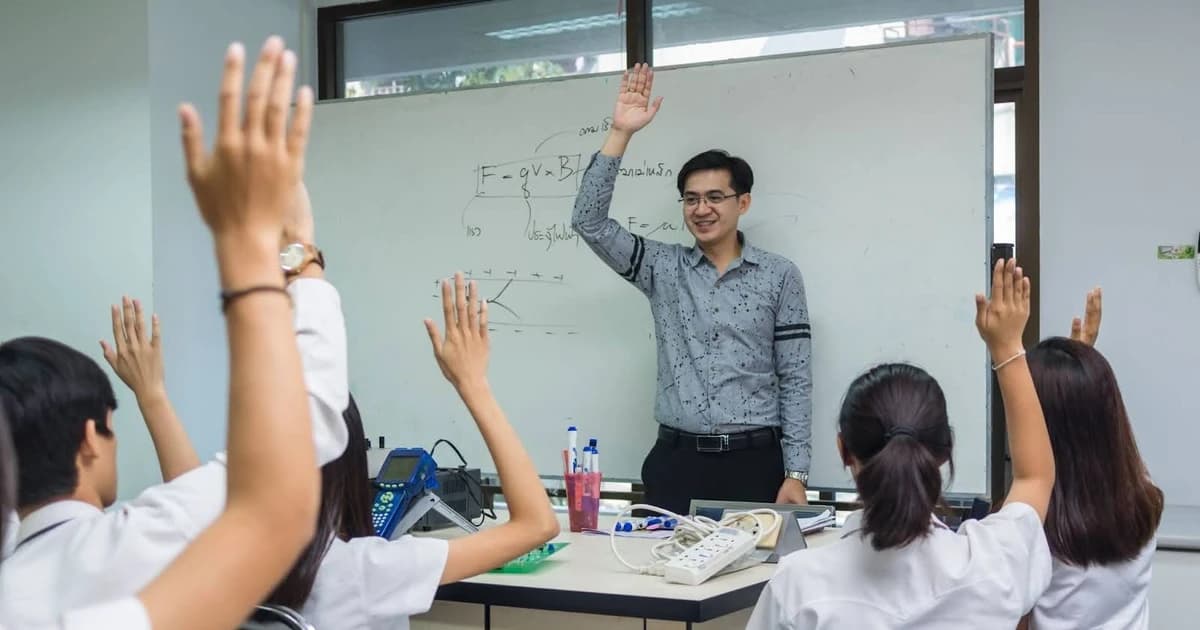 Nghề giáo giữa vòng xoáy áp lực