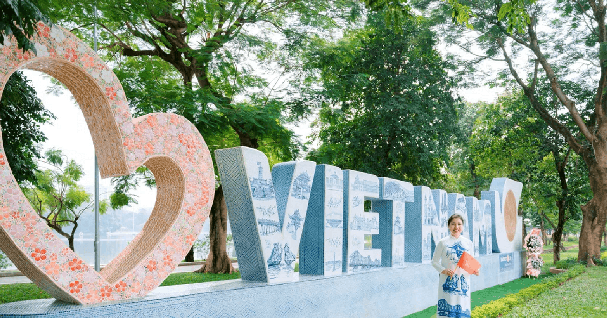 Biểu tượng 'Trái tim Tình yêu Việt Nam’ chính thức ra mắt tại Công viên Thống Nhất