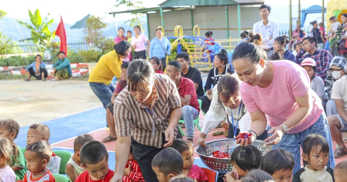 Xã Na Son khơi dậy khát vọng học chữ giữa đại ngàn