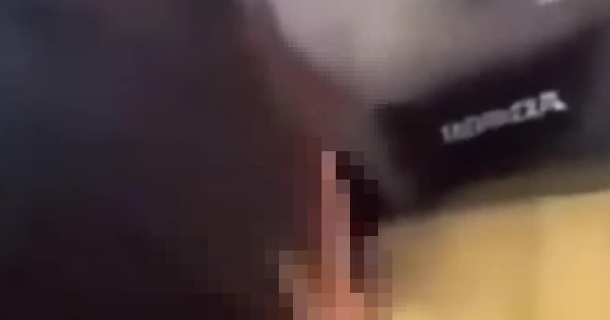 Sở GD&ĐT Hà Nội vào cuộc vụ clip nam sinh bị ép liếm biển số xe