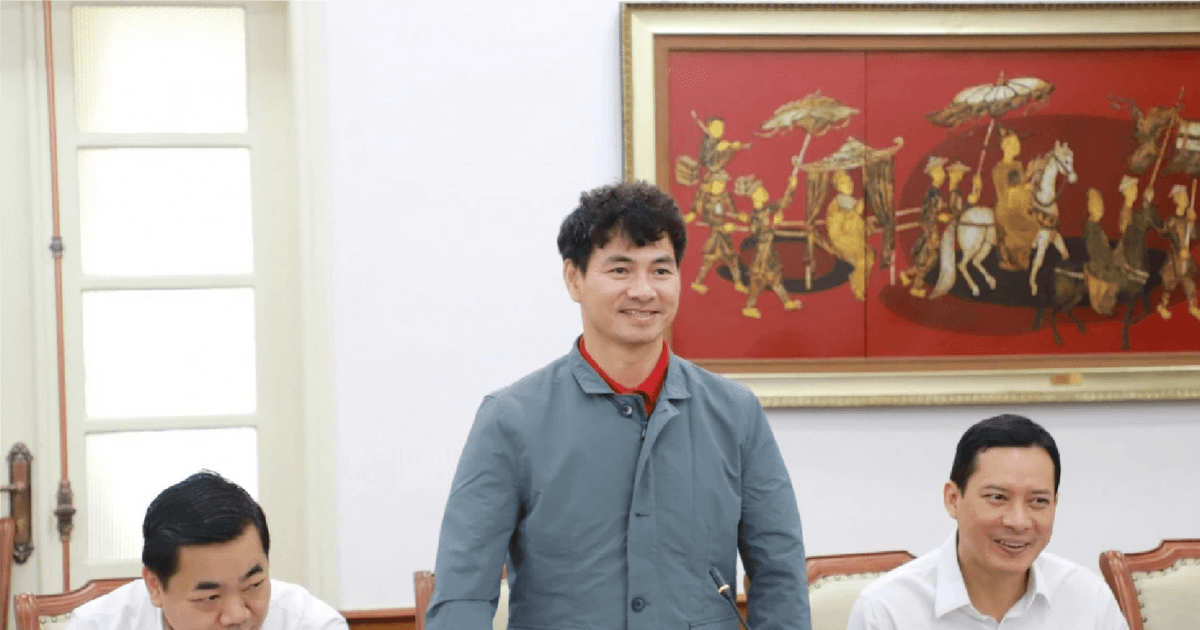 NSND Xuân Bắc: 'Cần hạn chế tối đa tài khoản mạng xã hội ảo'