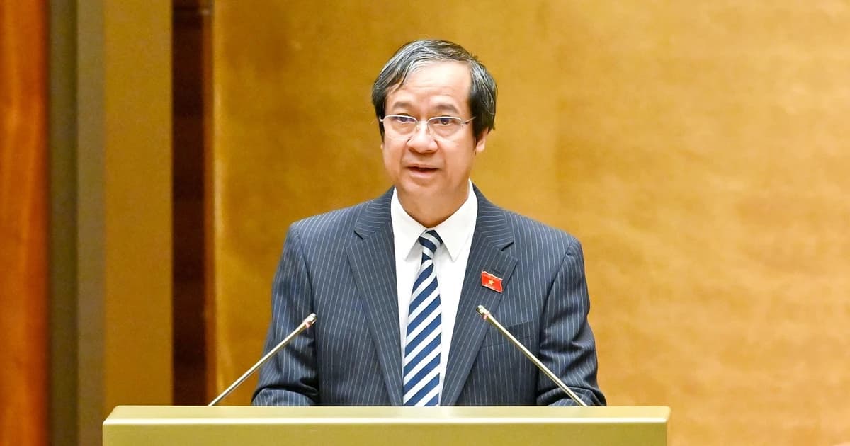 Bộ trưởng Nguyễn Kim Sơn báo cáo trước Quốc hội 3 dự luật về Giáo dục - Đào tạo