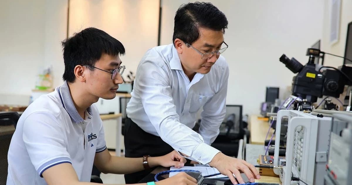 TPHCM sẽ hỗ trợ học bổng cho người học vi mạch bán dẫn