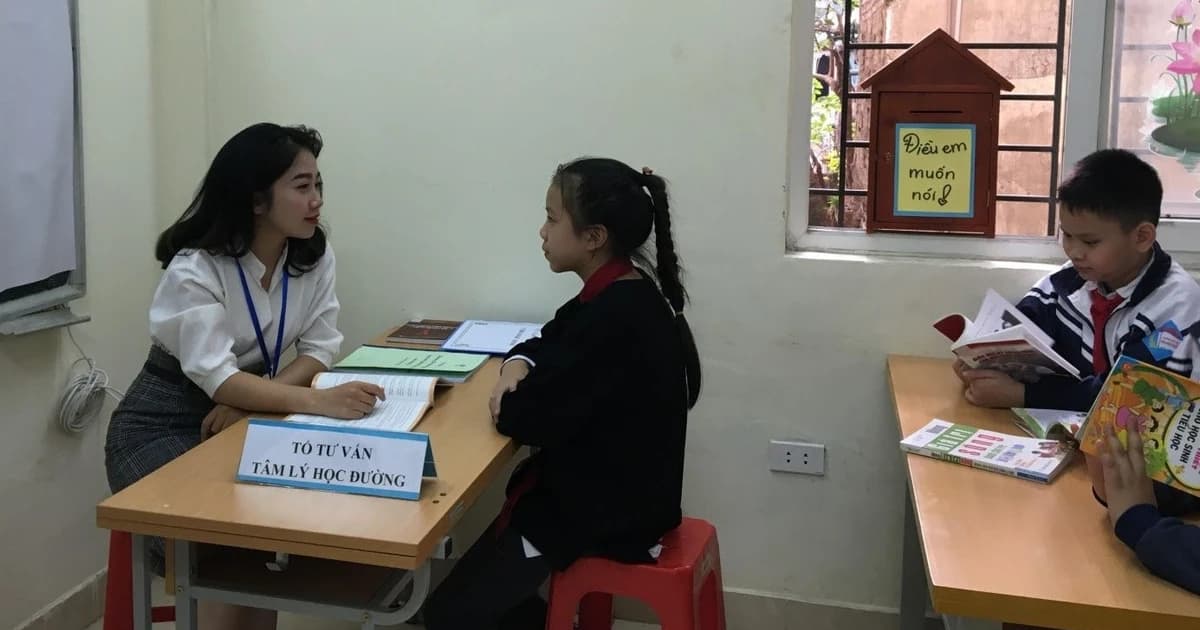 Kỷ luật tích cực kết hợp tư vấn học đường: Nền tảng xây dựng trường học an toàn, nhân văn