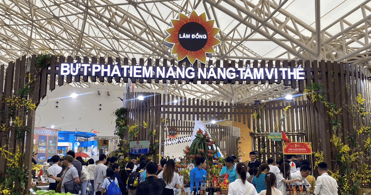 Lâm Đồng thu hút hàng nghìn khách tham quan tại Hội chợ Mùa Thu 2025