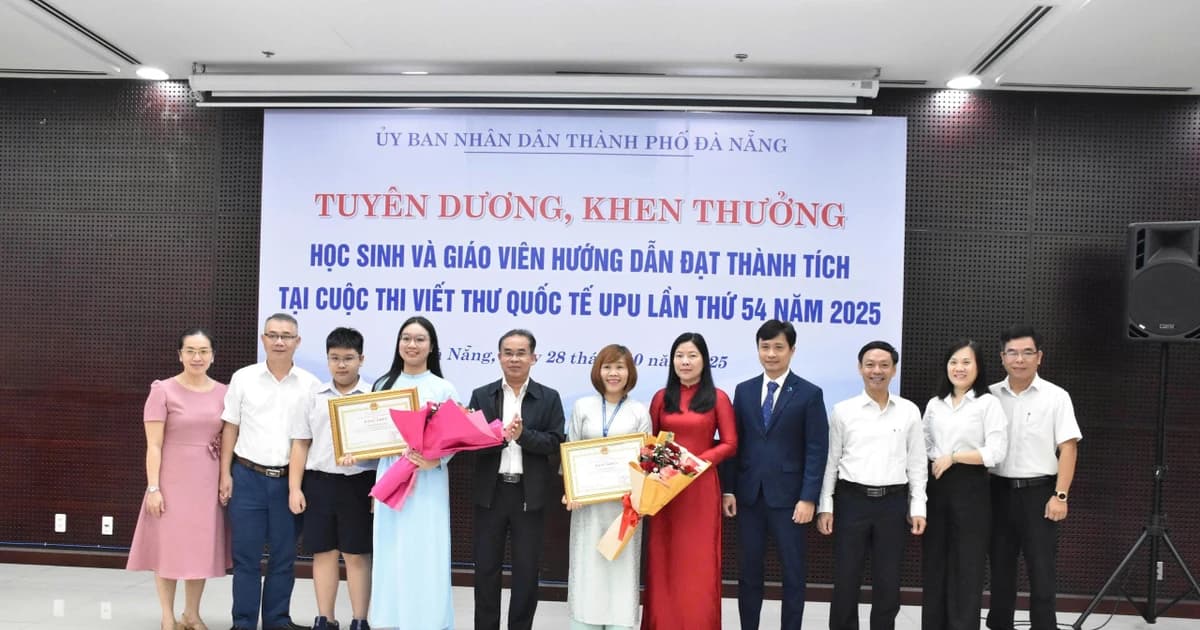Đà Nẵng khen thưởng HS đạt thành tích tại Cuộc thi viết thư quốc tế UPU