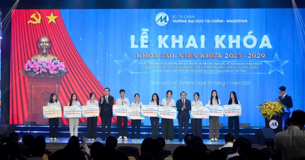 Trường ĐH công bố Quỹ học bổng hơn 200 tỷ đồng, tìm kiếm học sinh tài năng