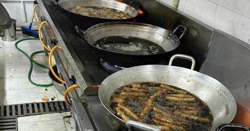 Dầu ăn bẩn: Mối đe doạ thầm lặng đối với đầu bếp và trẻ em trong bữa ăn bán trú