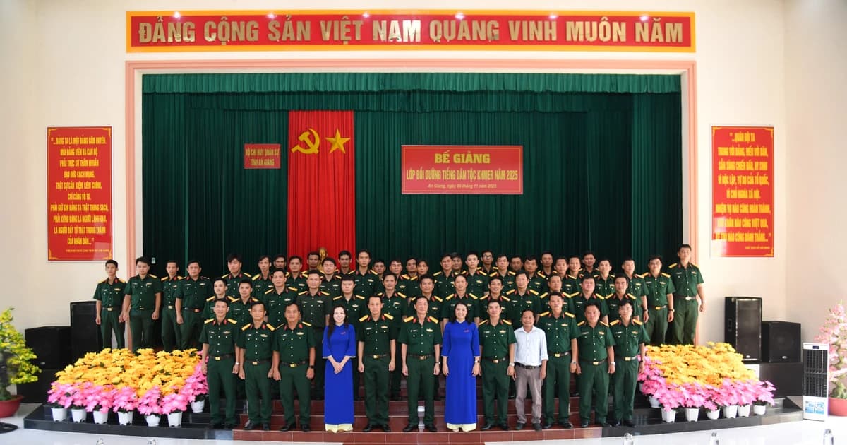 50 sĩ quan, quân nhân chuyên nghiệp An Giang hoàn thành bồi dưỡng tiếng Khmer