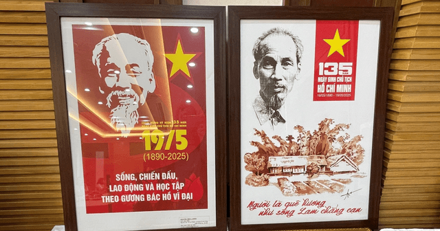 Tiếp nhận nhiều tài liệu, hiện vật quý về Chủ tịch Hồ Chí Minh