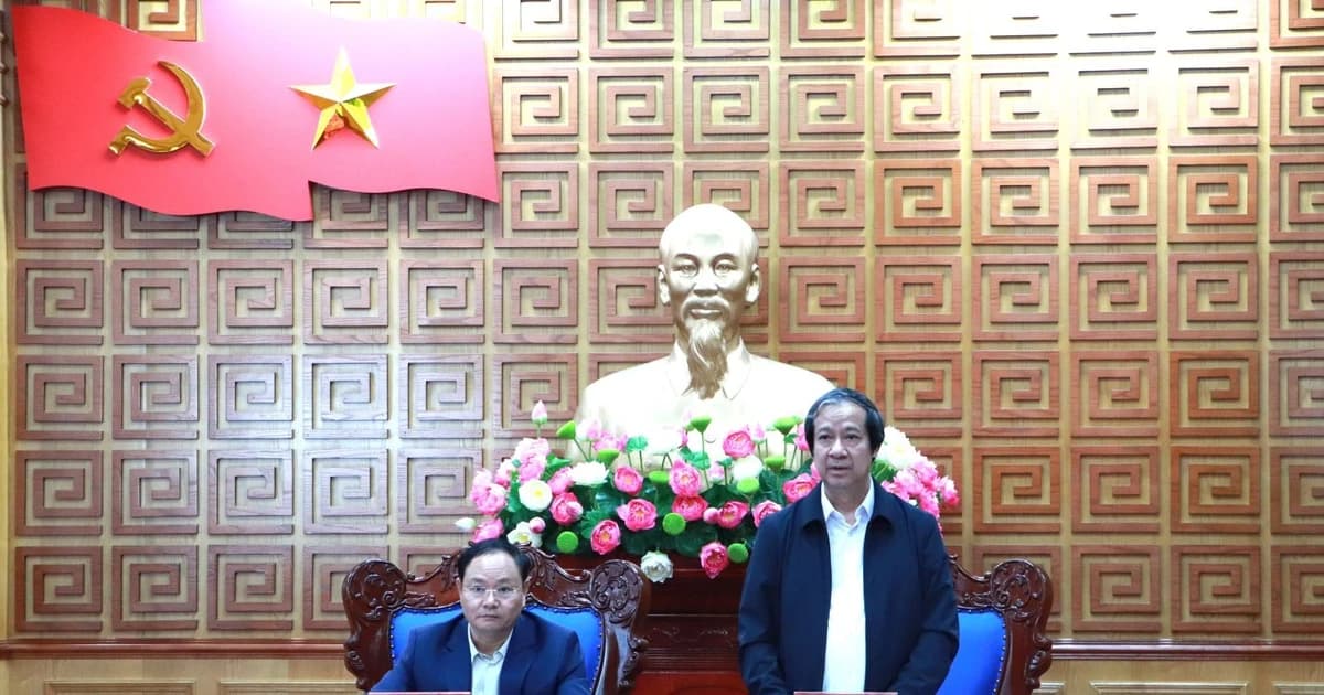 Bộ trưởng Nguyễn Kim Sơn làm việc với tỉnh Lai Châu