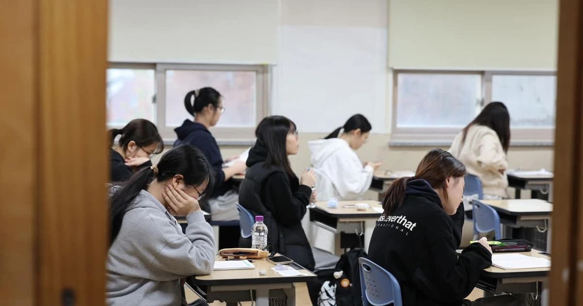 Hàn Quốc 'hướng về' kỳ thi đại học