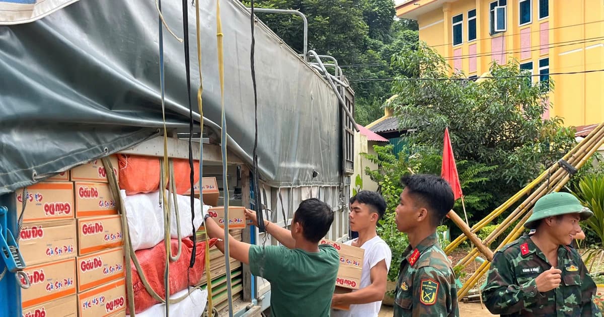 Chung sức nâng cao dân trí ở đầu nguồn Sông Mã