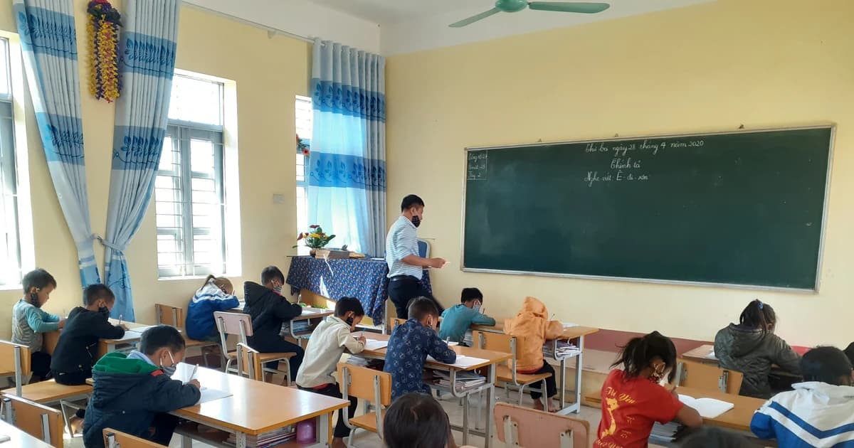 Điện Biên nỗ lực không ngừng nâng cao dân trí