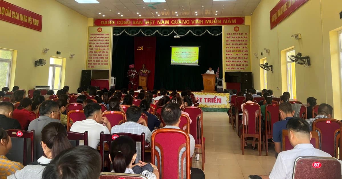 Giáo dục chính trị tư tưởng: Nền tảng hình thành nhân cách học sinh phổ thông