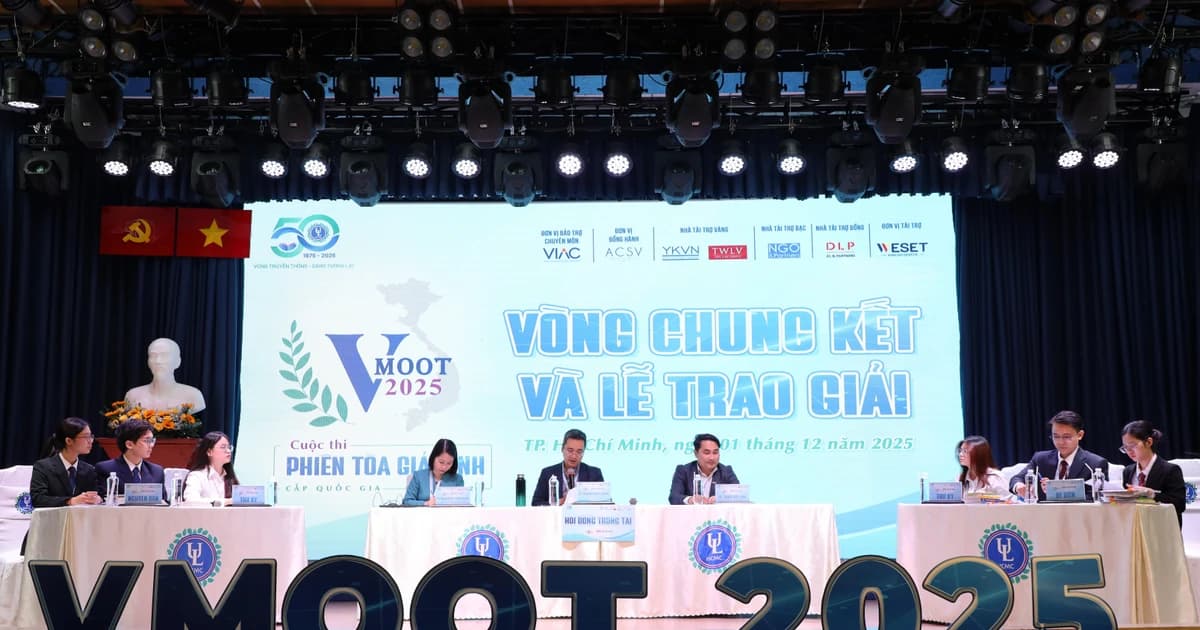 Sinh viên tranh tụng quyết liệt vụ kiện giả định về tranh chấp hợp đồng gọi vốn