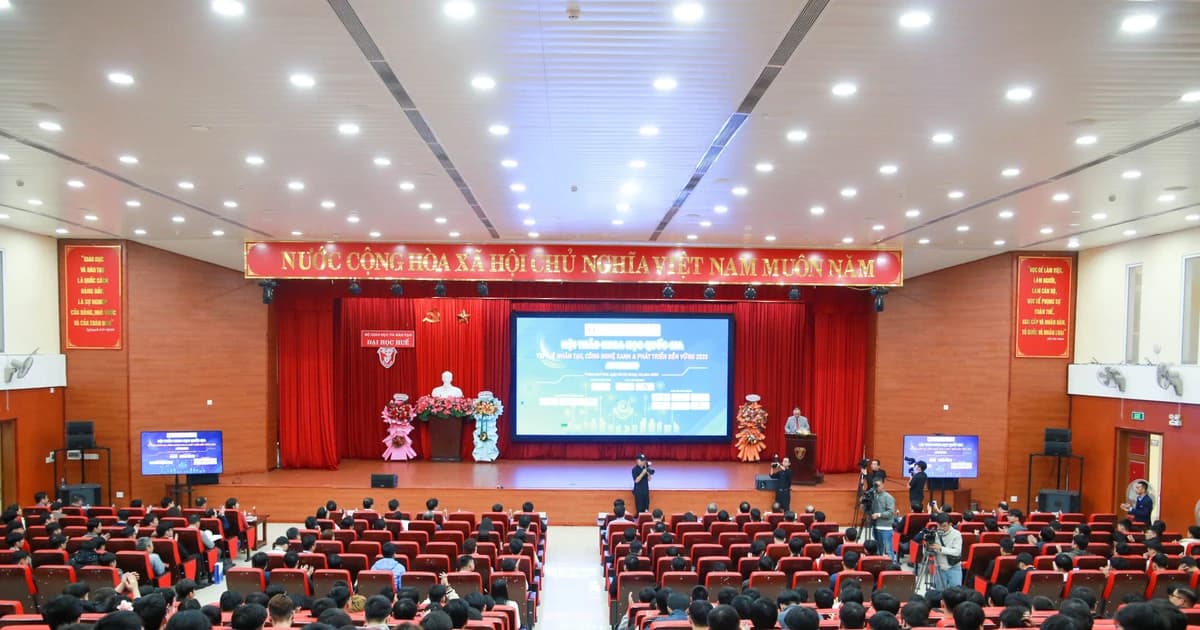 Diễn đàn khoa học quốc gia thúc đẩy đổi mới sáng tạo từ AI và công nghệ xanh