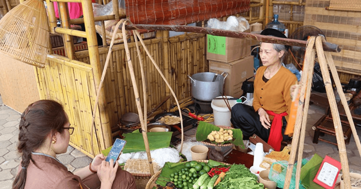 Nhiều trải nghiệm hấp dẫn tại Liên hoan Ẩm thực và Du lịch làng nghề Hà Nội 2025