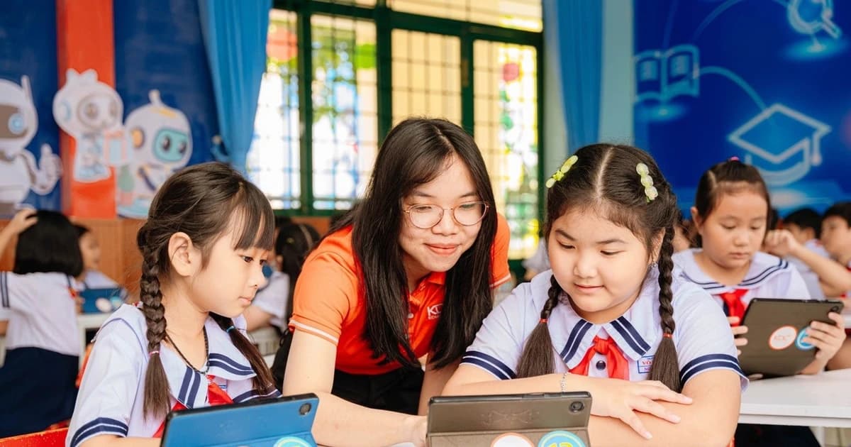 Xây dựng tiêu chuẩn sách giáo khoa điện tử: Cơ sở cho học liệu số