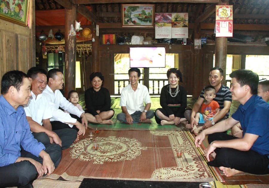 Củng cố nền tảng xã hội học tập, tạo bứt phá trong xóa mù chữ