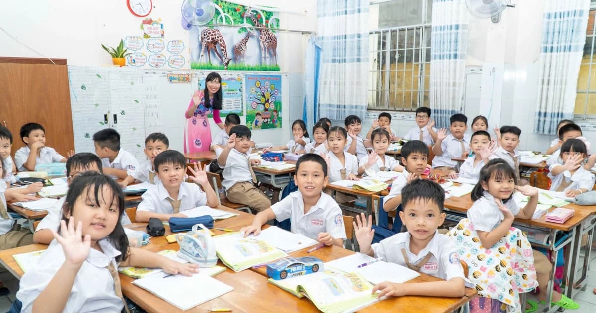 Đưa tiếng Anh thành ngôn ngữ thứ hai: Chủ trương đúng, lộ trình phải rõ ràng