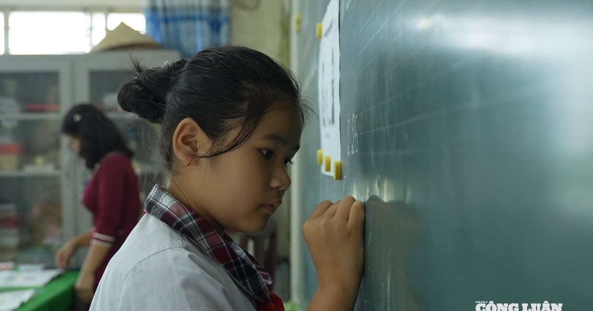 Đề xuất đãi ngộ 'chưa từng có' cho giáo viên hưởng lương, phụ cấp lên tới 150%