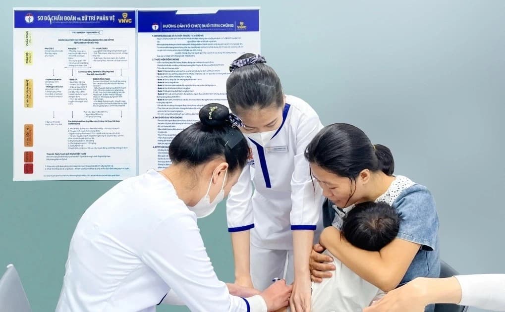 Cúm A/H3N2 có thể biến chứng viêm não