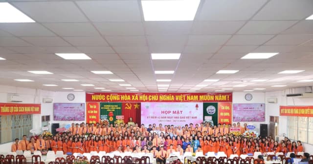 Sinh viên tranh tài thi ‘Đổi mới sáng tạo CTUT'