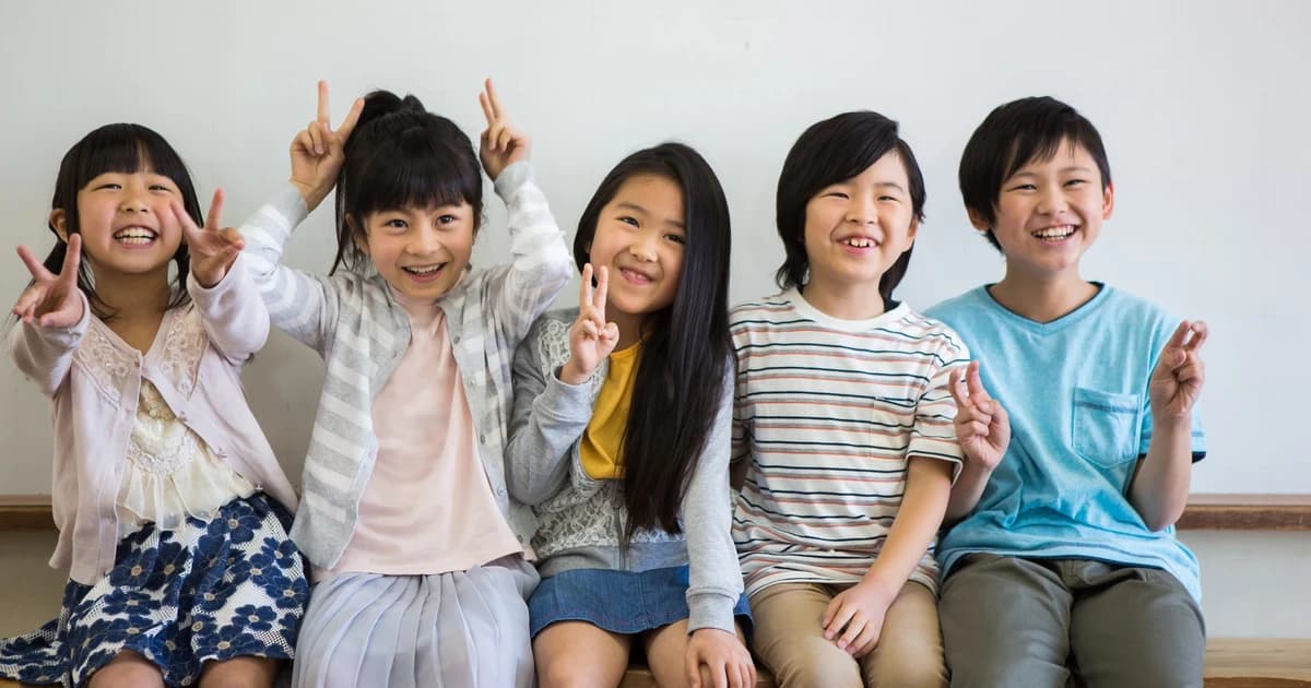 Khoe khoang 4 điều này là hại con