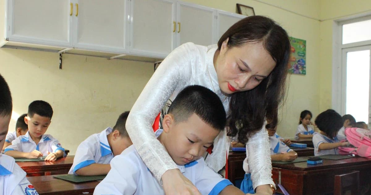 Xét thăng hạng chức danh nghề nghiệp giáo viên: Đáp ứng mong mỏi của nhà giáo